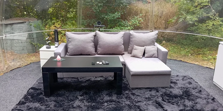 Pobyt se snídaní v originální bublině s výhledem na hvězdy na kraji Prahy