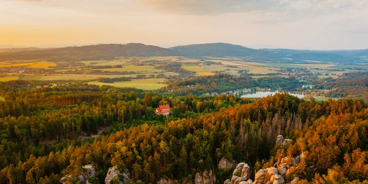Za klidem i výlety do Českého ráje: polopenze a večerní konzumace vína i sleva na wellness