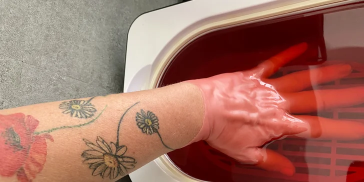 Masáž v Poděbradech: lávovými kameny, maderoterapie či relaxační aroma