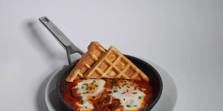 Brunch podle výběru s nápojem i milkshakem ve Waf-Waf v Praze, Liberci či Ostravě