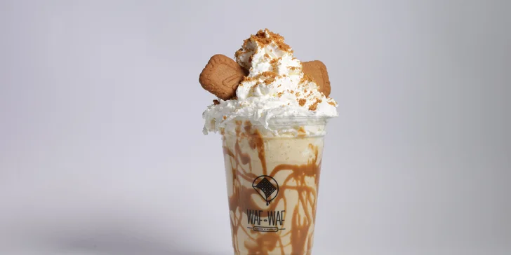 Brunch podle výběru s nápojem i milkshakem ve Waf-Waf v Praze, Liberci či Ostravě