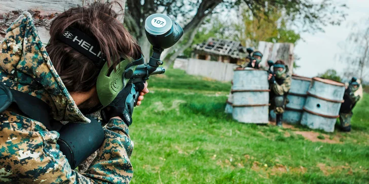 4 hodiny paintballu v Brně s komplet výbavou, kuličkami a občerstvením