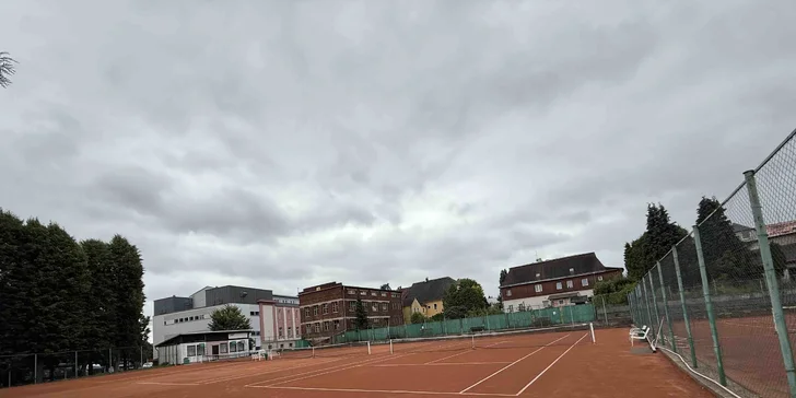 Privátní tenisové lekce s trenérem: 60 minut pro 1 nebo 2 osoby