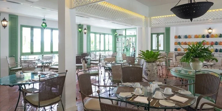 Dovolená na thajském Phuketu: Hotel Kantary Bay**** přímo u pláže, jídlo, bazény a přímý let