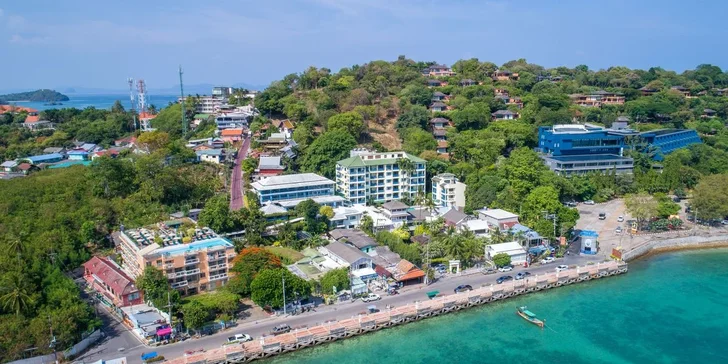Dovolená na thajském Phuketu: Hotel Kantary Bay**** přímo u pláže, jídlo, bazény a přímý let