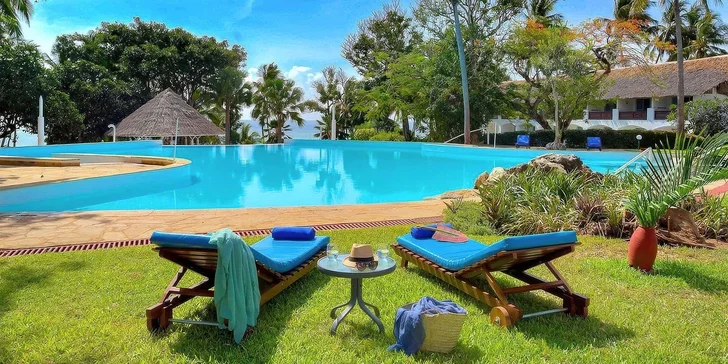 Dovolená v Keni vč. letenek: 5* hotel s all inclusive, přímo u Diani Beach
