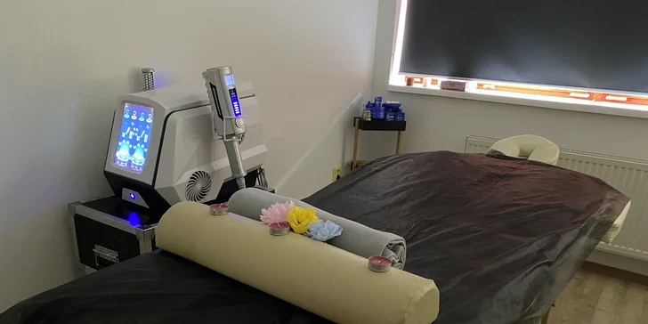 Redukce celulitidy, relax i uvolnění: maderoterapie, endosféra a masáž horkými kameny