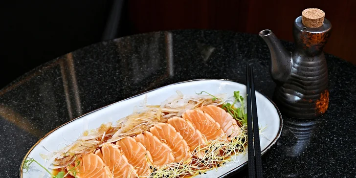 Japonsko jinak: 3chodové degustační menu i s lahví prosecca pro 2 osoby