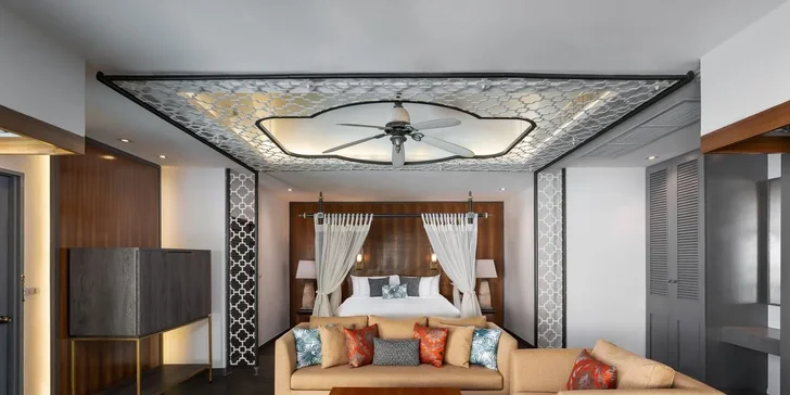 Dovolená na ostrově Phuket: 5* hotel se stravou a bazénem, vč. letenek, 100 m od pláže a 2 km od letiště