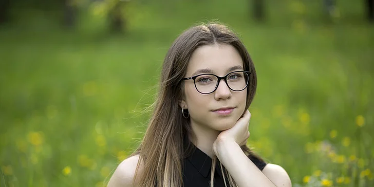 Profesionální focení v exteriéru až pro 5 osob: 12-30 upravených fotografií