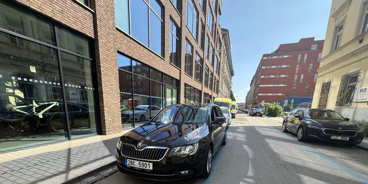 Kondiční nebo zdokonalovací jízdy po Brně: až 5x 45 minut pro větší jistotu za volantem