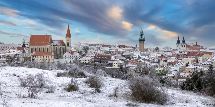 Jednodenní adventní zájezd do Podyjí: hrad Bítov a procházka Znojmem, vč. návštěvy adventních trhů