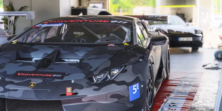 Spolujízda v Lamborghini Huracan Super Trofeo EVO na závodním okruhu v Brně či Mostě: 1–3 kola