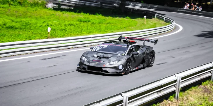 Spolujízda v Lamborghini Huracan Super Trofeo EVO na závodním okruhu v Brně či Mostě: 1–3 kola