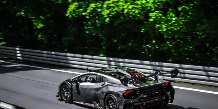 Spolujízda v Lamborghini Huracan Super Trofeo EVO na závodním okruhu v Brně či Mostě: 1–3 kola