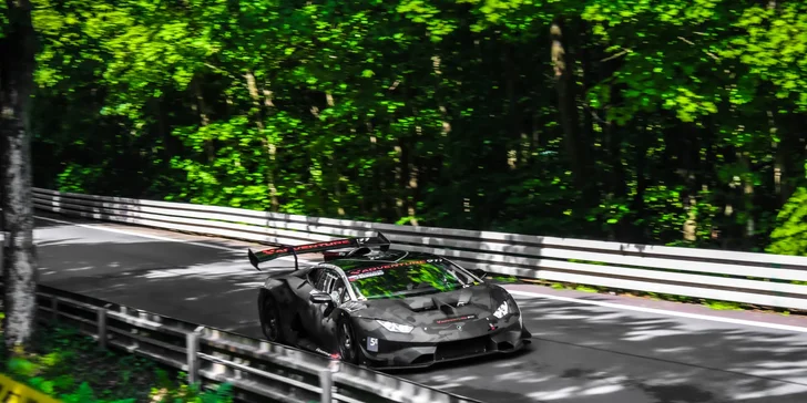 Spolujízda v Lamborghini Huracan Super Trofeo EVO na závodním okruhu v Brně či Mostě: 1–3 kola