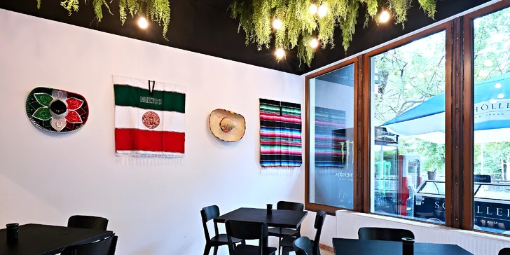 Degustační menu v Casa de Mateo: burrito, tacos i lahev prosecca, pro 2–⁠⁠⁠⁠⁠⁠4 osoby
