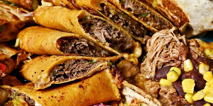 Degustační menu v Casa de Mateo: burrito, tacos i lahev prosecca, pro 2–⁠⁠⁠⁠⁠⁠4 osoby