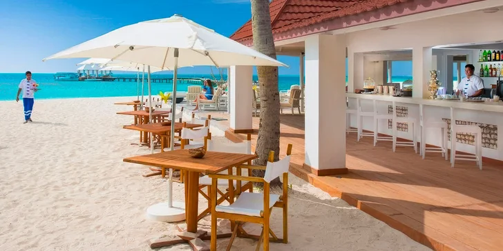 Dovolená na Maledivách: luxusní 5* resort přímo u pláže, vč. all inclusive