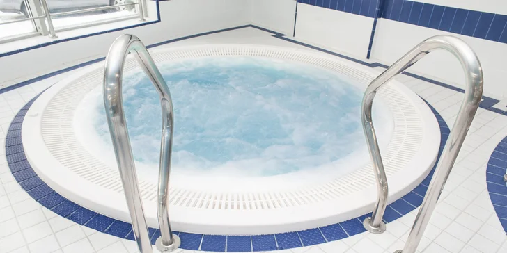Dovolená u Baltu: hotel v Ustronie Morskie, vč. stravy, neomezeného wellness a výletu lodí