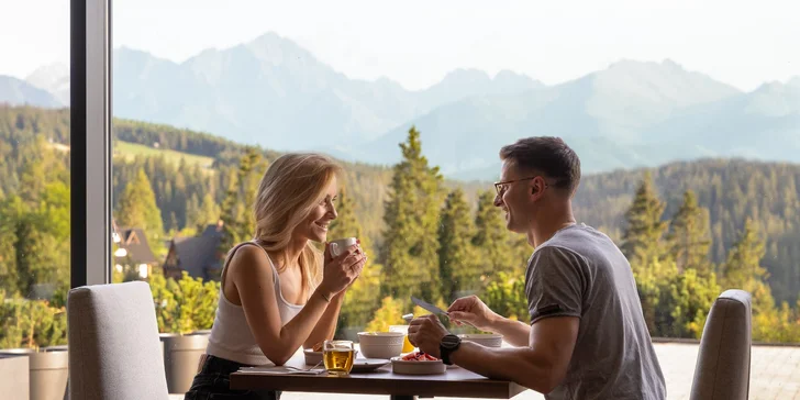Pobyt v polských Tatrách: adult friendly hotel se snídaní či polopenzí i vstup do termálů