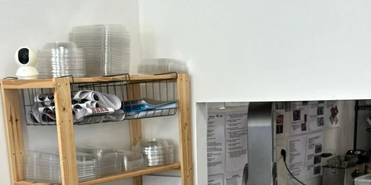 SushiDog v Přerově na odnos s sebou pro 1 i 2 osoby: s lososem, trhaným hovězím nebo krevetami