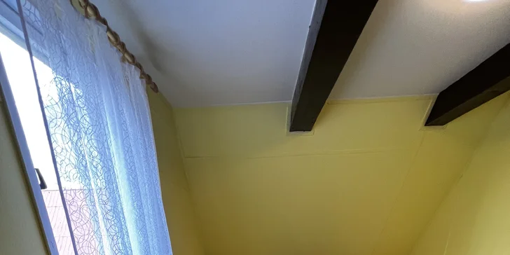 Pohoda v rekreačním areálu v Beskydech: chatka s kuchyňkou až pro 9 osob
