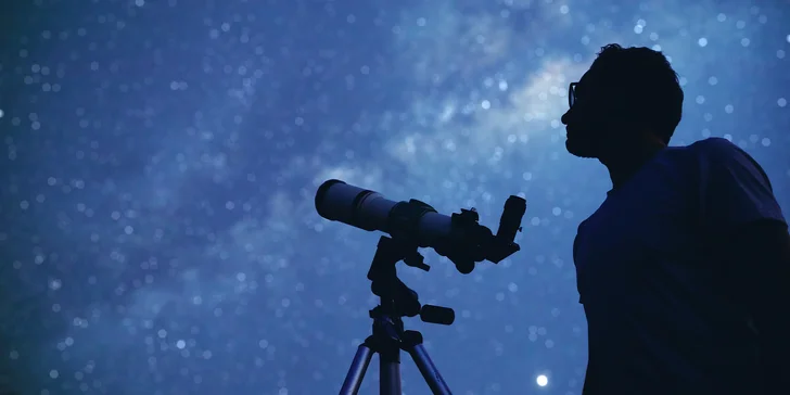 Privátní pozorování noční oblohy s astronomem Petrem Horálkem pro 2–10 osob