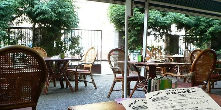 Hostina Pampa pro 2-4 osoby v Originál pravěkém restaurantu