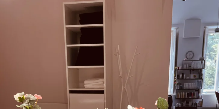 Kosmetické čištění pleti, mikrojehličkování či chemický peeling