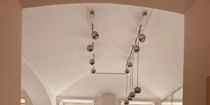 Kosmetické čištění pleti, mikrojehličkování či chemický peeling