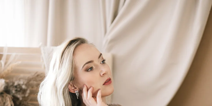 Ateliérové těhotenské focení & milkbath: sama, s partnerem či rodinou, 5 až 15 fotografií