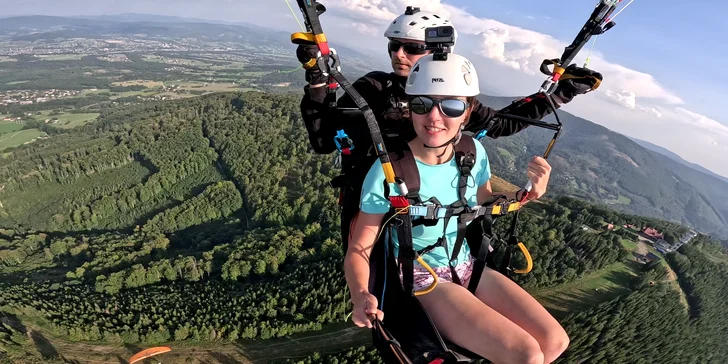 Tandemový paragliding: adrenalinový termický let v Beskydech pro 1 osobu
