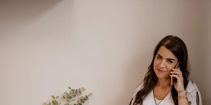 Základní kosmetické ošetření, laminace, barvení a úprava obočí i lash lifting