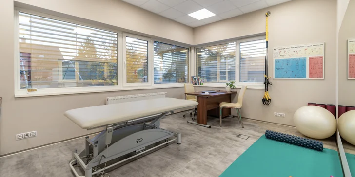 Vstupní vyšetření a terapie ve fyzioterapeutické klinice Kinisi