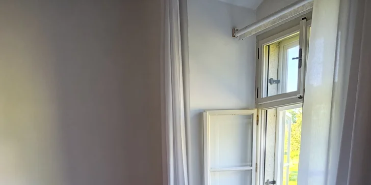 Pohádkový pobyt v barokním zámečku pro pár i rodinu, parkování zdarma