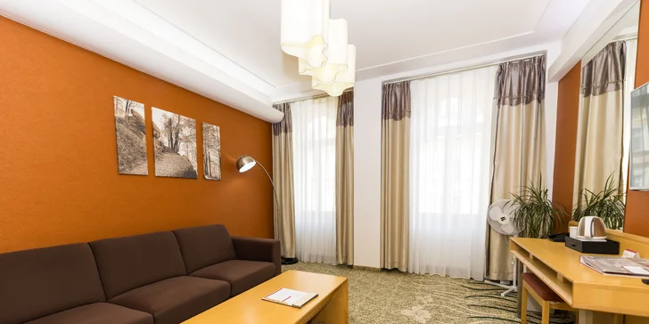 4* hotel jen 2 min. od kolonády: jídlo, neomezený wellness i procedury