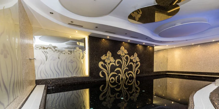 4* hotel jen 2 min. od kolonády: jídlo, neomezený wellness i procedury