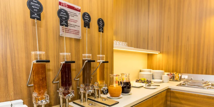 4* hotel jen 2 min. od kolonády: jídlo, neomezený wellness i procedury