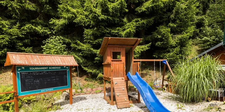 Penzion v Peci pod Sněžkou se snídaní či polopenzí, saunou i tenisem