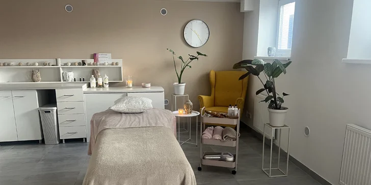 Relaxační nebo ájurvédská masáž v délce 60 min. i balíček tří masáží