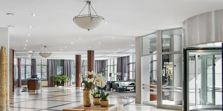 Poznejte Wrocław: z pohodlí 5* hotelu se snídaní a saunou, 10 minut chůze od hlavního náměstí