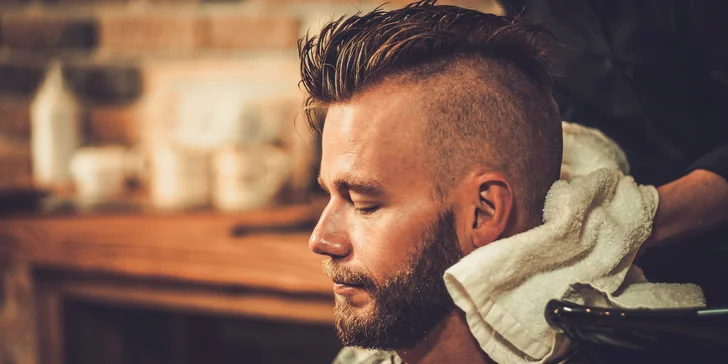 Kadeřnický balíček pro muže: masáž hlavy, klasický i skin fade střih a úprava vousů