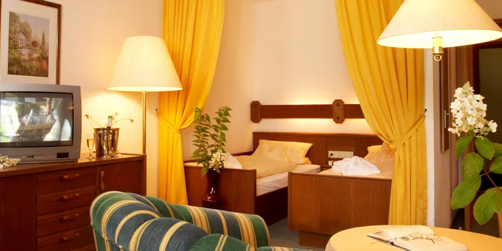 Bavorský hotel s polopenzí a neomezenými lázněmi o velikosti 1 600 m²