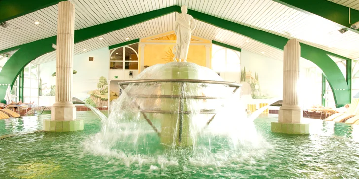 Bavorský hotel s polopenzí a neomezenými lázněmi o velikosti 1 600 m²