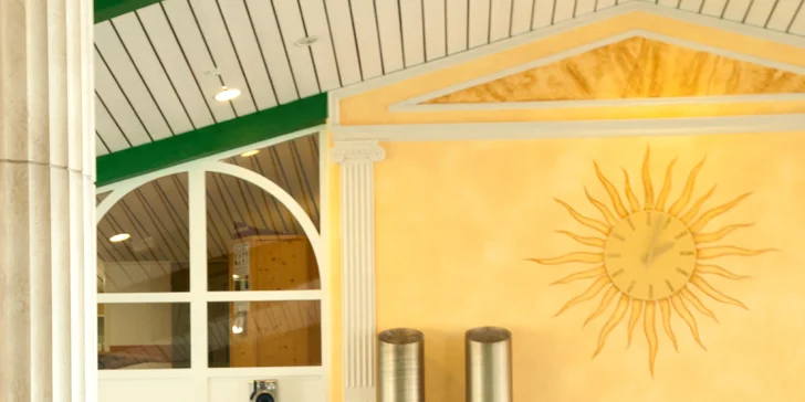 Bavorský hotel s polopenzí a neomezenými lázněmi o velikosti 1 600 m²