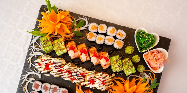 Pestré sushi sety: 20–48 kusů s rybami, krabem, úhořem i zeleninou