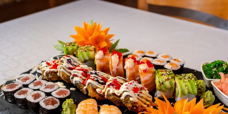 Pestré sushi sety: 20–48 kusů s rybami, krabem, úhořem i zeleninou