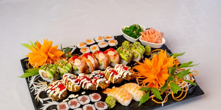 Pestré sushi sety: 20–48 kusů s rybami, krabem, úhořem i zeleninou