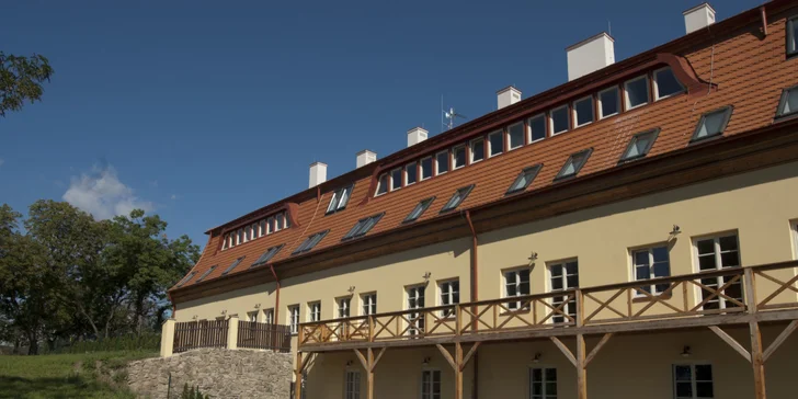 Luxus a romantika v Dobříši: apartmány se snídaní, wellness i gurmánská restaurace